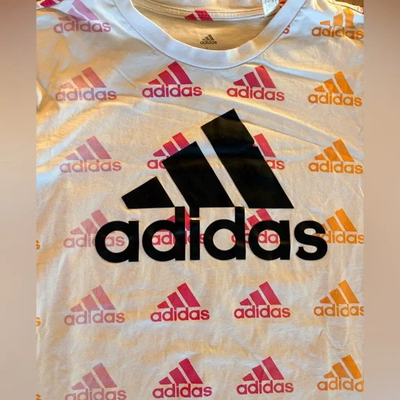 Adidas tee - Picture 2 of 4